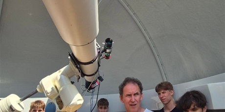 Powiększ grafikę: 4e-w-obserwatorium-astronomicznym-gsa-705215.jpg