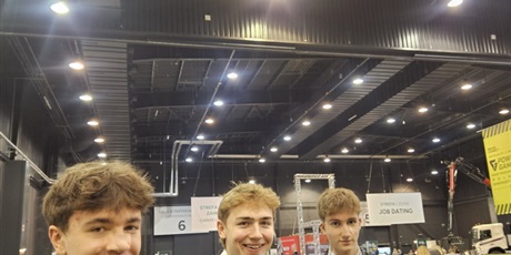 Powiększ grafikę: conradinowcy-na-targach-powerconnect-w-amber-expo-w-gdansku-682443.jpg