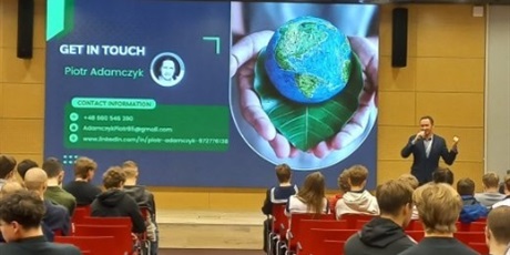 Powiększ grafikę: conradinowcy-na-targach-powerconnect-w-amber-expo-w-gdansku-682470.jpg