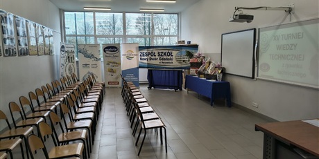 Powiększ grafikę: conradinowcy-podczas-xv-turnieju-wiedzy-technicznej-z-rysunku-technicznego-688034.jpg