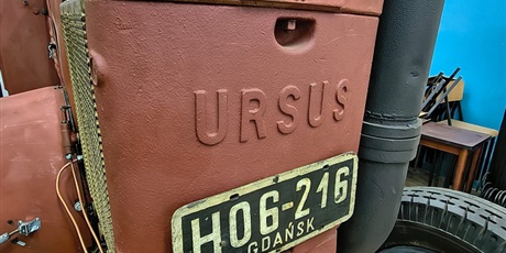 Powiększ grafikę: conradinowcy-podczas-xv-turnieju-wiedzy-technicznej-z-rysunku-technicznego-688036.jpg