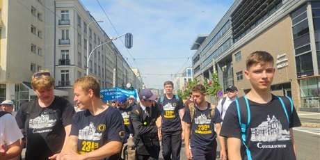 Powiększ grafikę: conradinowcy-w-gdyni-podczas-dnia-stoczniowca-i-dnia-marynarki-wojennej-rp-706732.jpg
