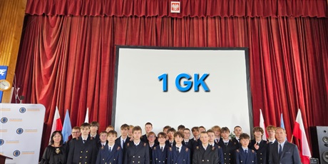 Powiększ grafikę: conradinowski-dzien-pierwszoklasisty--716664.jpg