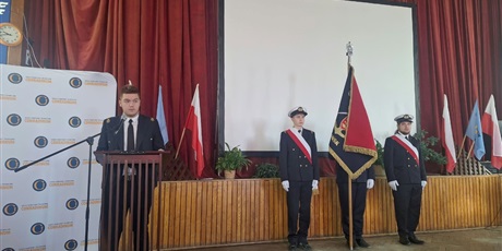 Powiększ grafikę: conradinowski-dzien-pierwszoklasisty--716674.jpg