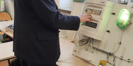 Powiększ grafikę: dobry-zawod-lepsza-przyszlosc-656569.jpg