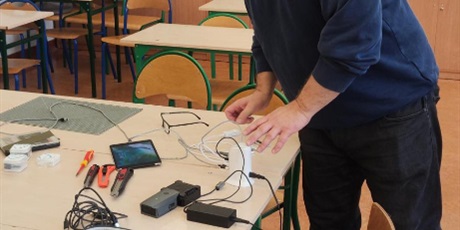 Powiększ grafikę: dobry-zawod-lepsza-przyszlosc-656570.jpg