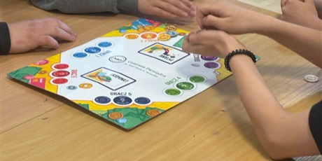 Powiększ grafikę: edukacja-rowiesnicza-uczniowie-ucza-uczniow-690540.jpg