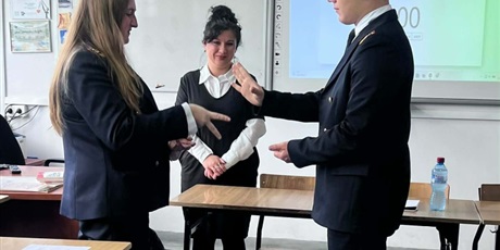 Powiększ grafikę: final-projektu-realizowanego-w-ramach-akademii-prawa-konstytucyjnego-696036.jpg