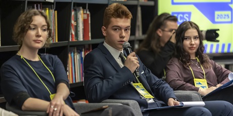 Powiększ grafikę: forum-mlodych-10-grudnia-2025-miedzynarodowy-dzien-praw-czlowieka-w-ecs-664410.jpg