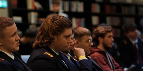 Powiększ grafikę: forum-mlodych-10-grudnia-2025-miedzynarodowy-dzien-praw-czlowieka-w-ecs-664411.jpg