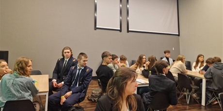 Powiększ grafikę: forum-mlodych-10-grudnia-2025-miedzynarodowy-dzien-praw-czlowieka-w-ecs-664416.jpg