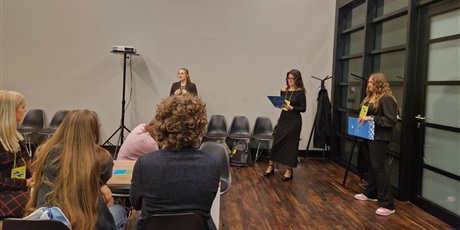 Powiększ grafikę: forum-mlodych-10-grudnia-2025-miedzynarodowy-dzien-praw-czlowieka-w-ecs-664420.jpg