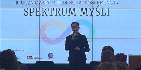 Powiększ grafikę: ii-uczniowsko-studencka-konferencja-spektrum-mysli-690512.jpg