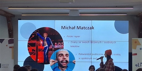 Powiększ grafikę: ii-uczniowsko-studencka-konferencja-spektrum-mysli-690513.jpg