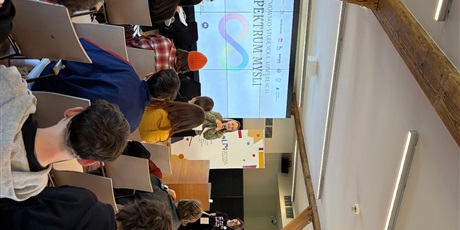 Powiększ grafikę: ii-uczniowsko-studencka-konferencja-spektrum-mysli-690514.jpg