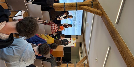 Powiększ grafikę: ii-uczniowsko-studencka-konferencja-spektrum-mysli-690515.jpg