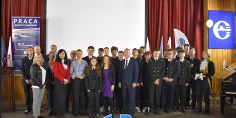 Powiększ grafikę: jubileusz-125-lecia-conradinum-we-wrzeszczu-17-10-2025-r-conradinowcy-pierwszoklasisci-647117.jpg
