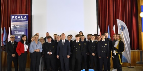 Powiększ grafikę: jubileusz-125-lecia-conradinum-we-wrzeszczu-17-10-2025-r-conradinowcy-pierwszoklasisci-647123.jpg