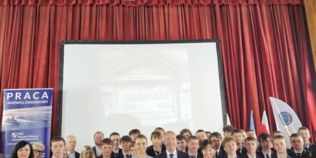 Powiększ grafikę: jubileusz-125-lecia-conradinum-we-wrzeszczu-647098.jpg
