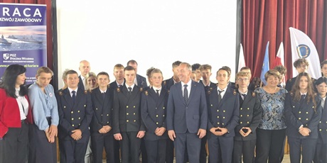 Powiększ grafikę: jubileusz-125-lecia-conradinum-we-wrzeszczu-647111.jpg