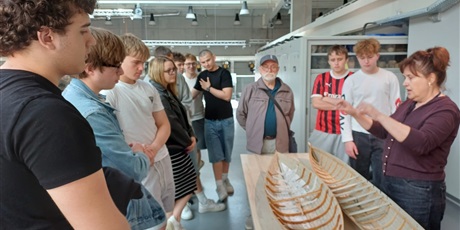 Powiększ grafikę: klasa-3d-w-centrum-konserwacji-wrakow-statkow-oraz-muzeum-wisly-w-tczewie-696105.jpg