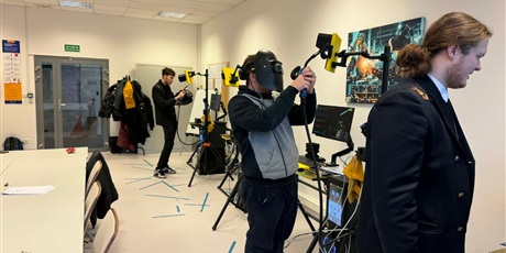 Powiększ grafikę: klasa-iv-l-na-warsztatach-w-cprp-i-na-politechnice-gdanskiej-658500.jpg