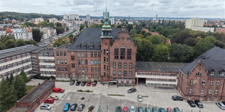 Powiększ grafikę: kolo-obslugi-dronow-conradinum-prezentacja-dla-klas-pierwszych-715334.jpg