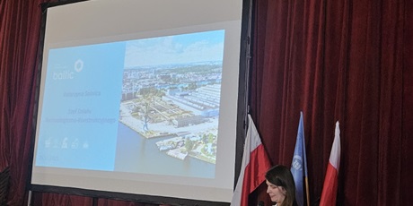 Powiększ grafikę: konferencja-perspektywy-i-kierunki-rozwoju-przemyslu-budowy-jednostek-plywajacych-659369.jpg