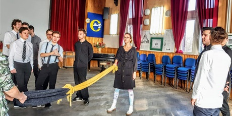 Powiększ grafikę: kuracjuszki-133808.jpg
