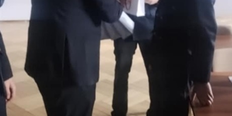 Powiększ grafikę: lekcja-outdoorowa-w-ramach-miedzyszkolnego-programu-edukacji-obywatelskiej-650932.jpg