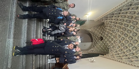 Powiększ grafikę: lekcja-outdoorowa-w-ramach-miedzyszkolnego-programu-edukacji-obywatelskiej-650950.jpg