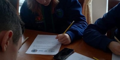 Powiększ grafikę: lekcja-outdoorowa-w-ramach-miedzyszkolnego-programu-edukacji-obywatelskiej-660751.jpg