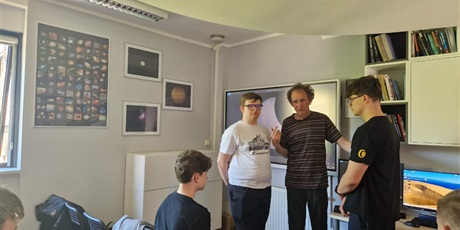 Powiększ grafikę: niezwykla-lekcja-fizyki-w-obserwatorium-astronomicznym-gla-w-gdansku-695878.jpg
