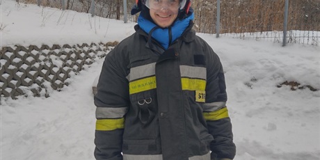 Powiększ grafikę: panowie-piotr-mackowski-z-klasy-3e-oraz-marcin-wierzbicki-uczen-klasy-4e-uczestnikami-projektu-kurs-na-offshore-671782.jpg