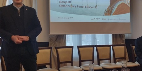 Powiększ grafikę: piotr-mackowski-oraz-marcin-wierzbicki-w-lutowych-sesjach-projektu-kurs-na-offshore-678275.jpg