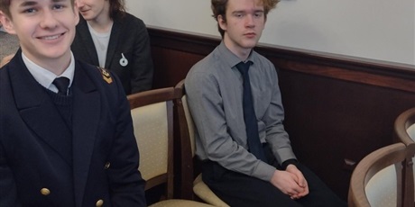 Powiększ grafikę: piotr-mackowski-oraz-marcin-wierzbicki-w-lutowych-sesjach-projektu-kurs-na-offshore-678277.jpg