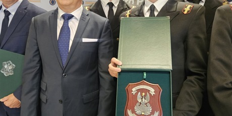 Powiększ grafikę: porozumienie-o-wspolpracy-z-wojskowa-akademia-techniczna-w-warszawie-711610.jpg
