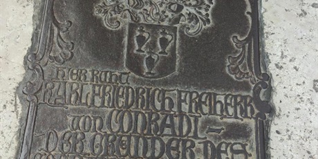 Powiększ grafikę: sladami-karola-fryderykaconradiego-po-gdansku-glownym-636773.jpg