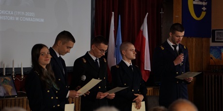 Powiększ grafikę: spotkanie-pokolen-conradinowcow-664505.jpg