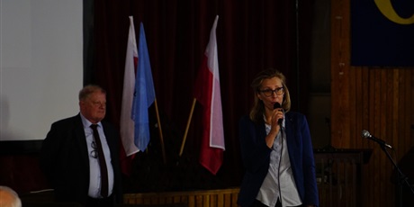 Powiększ grafikę: spotkanie-pokolen-conradinowcow-664511.jpg