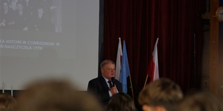 Powiększ grafikę: spotkanie-pokolen-conradinowcow-664513.jpg