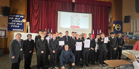 Powiększ grafikę: stop-przemocy-rowiesniczej-w-conradinum-644001.jpg