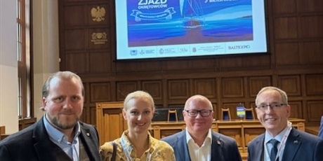 ŚWIATOWY ZJAZD OKRĘTOWCÓW