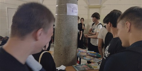 Powiększ grafikę: szkolny-kiermasz-podrecznikow-11-12-wrzesnia-2025-637642.jpg