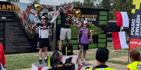 Powiększ grafikę: uczen-conradinum-na-mistrzostwach-polski-oc1-international-motocross-polish-championship-715335.jpg