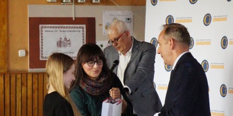 Powiększ grafikę: uroczysta-gala-i-wreczenie-nagrod-laureatom-xxi-ogolnopolskiego-konkursu-barwy-morza-2026-695933.jpg