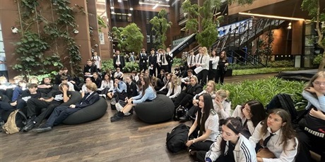 Powiększ grafikę: uroczysta-inauguracja-edukacji-obywatelskiej-w-ecs-637042.jpg