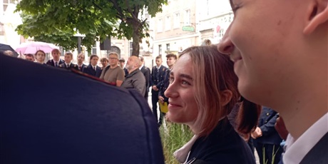 Powiększ grafikę: uroczyste-odsloniecie-tablicy-upamietniajacej-miejsce-jego-zamieszkania-karola-fryderyka-conradiego-629499.jpg
