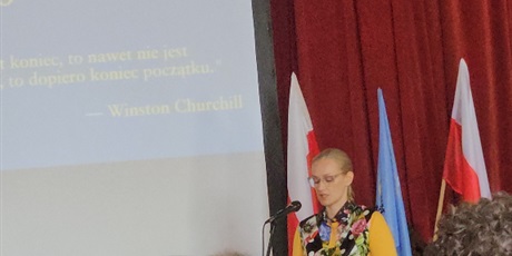 Powiększ grafikę: uroczyste-pozegnanie-maturzystow-2026-689781.jpg