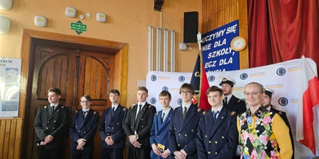 Powiększ grafikę: uroczyste-pozegnanie-maturzystow-2026-689796.jpg